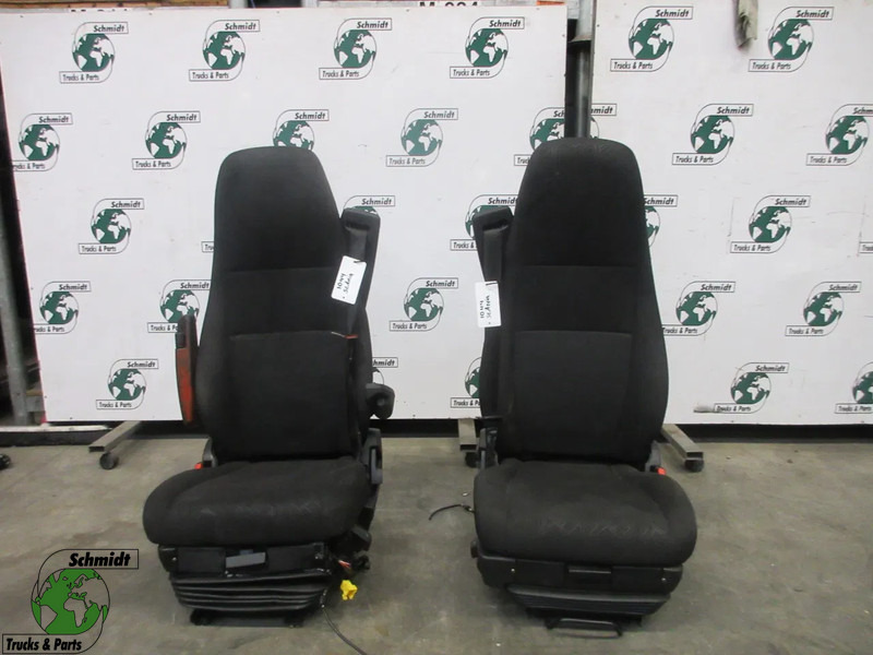 Scania 2421529 // 2421531 STOELEN SET SCANIA P 410 NGS MODEL 2020 - Scaun pentru Camion: Foto 1 Scania 2421529 // 2421531 STOELEN SET SCANIA P 410 NGS MODEL 2020 - Scaun pentru Camion: Foto 1