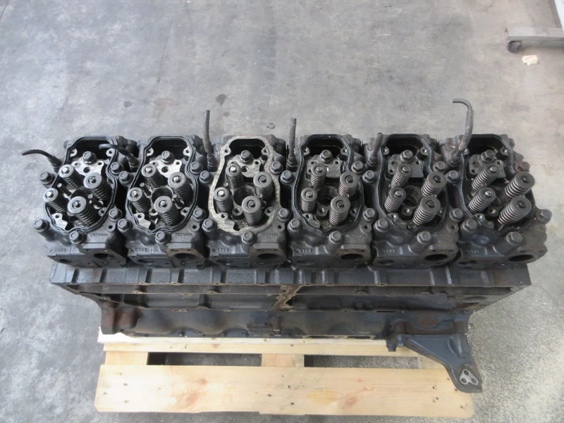 Scania 2423122 // 572224 // 277314 // DC13.147LO1 SCANIA G 450 EURO 6 KM 380.000 - Motor pentru Camion: Foto 5 Scania 2423122 // 572224 // 277314 // DC13.147LO1 SCANIA G 450 EURO 6 KM 380.000 - Motor pentru Camion: Foto 5