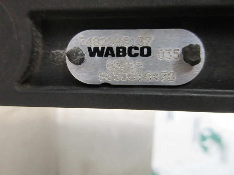 Cabină și interior pentru Camion Volvo 21761966// 82545137 PEDAAL SYSTEEM VOLVO FL 210 EURO 6: Foto 6 Cabină și interior pentru Camion Volvo 21761966// 82545137 PEDAAL SYSTEEM VOLVO FL 210 EURO 6: Foto 6