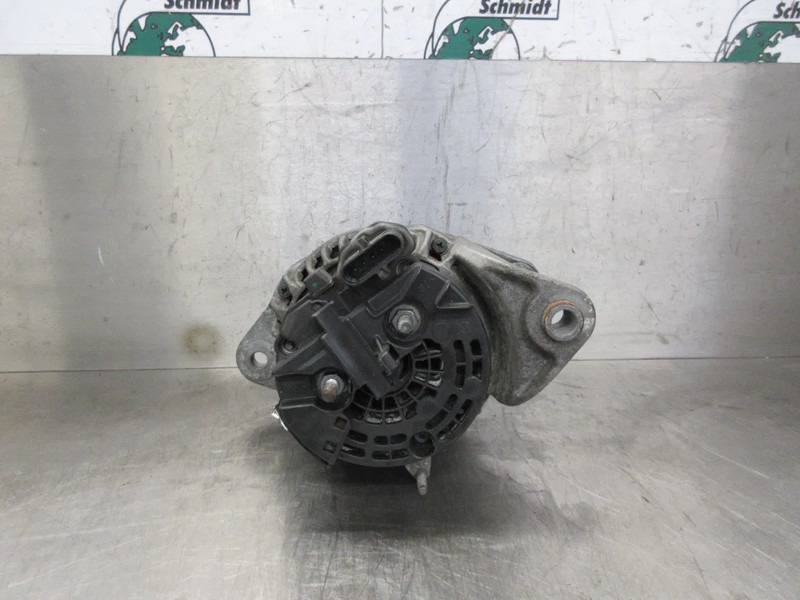 Volvo 22218393 // 22591472 DYNAMO VOLVO FM 370 EURO 6 - Alternator pentru Camion: Foto 4 Volvo 22218393 // 22591472 DYNAMO VOLVO FM 370 EURO 6 - Alternator pentru Camion: Foto 4