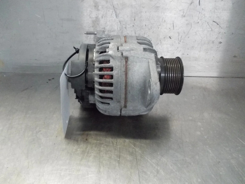 Volvo FH 420 21257558 DYNAMO EURO 6 - Alternator pentru Camion: Foto 4 Volvo FH 420 21257558 DYNAMO EURO 6 - Alternator pentru Camion: Foto 4