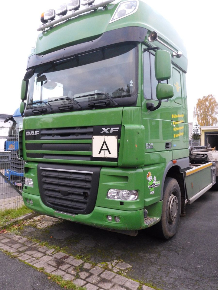 DAF XF 510 aus Werkverkehr 6 x 2 510PS Top-Zustan - Camion cu cârlig: Foto 2 DAF XF 510 aus Werkverkehr 6 x 2 510PS Top-Zustan - Camion cu cârlig: Foto 2