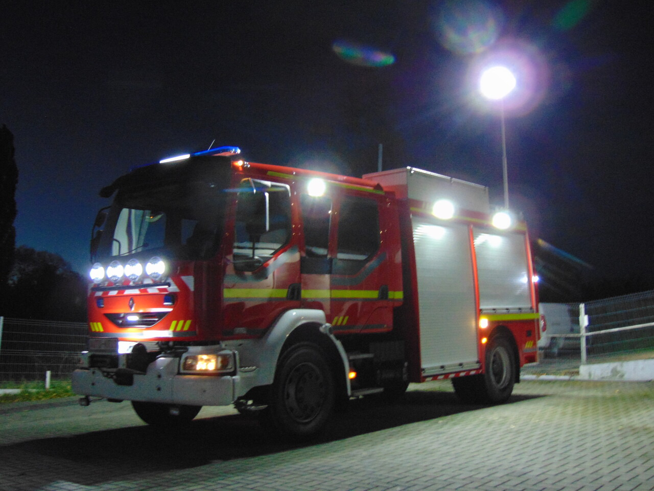 Leasing de RENAULT Midlum 270dCi Camiva RENAULT Midlum 270dCi Camiva: Foto 32