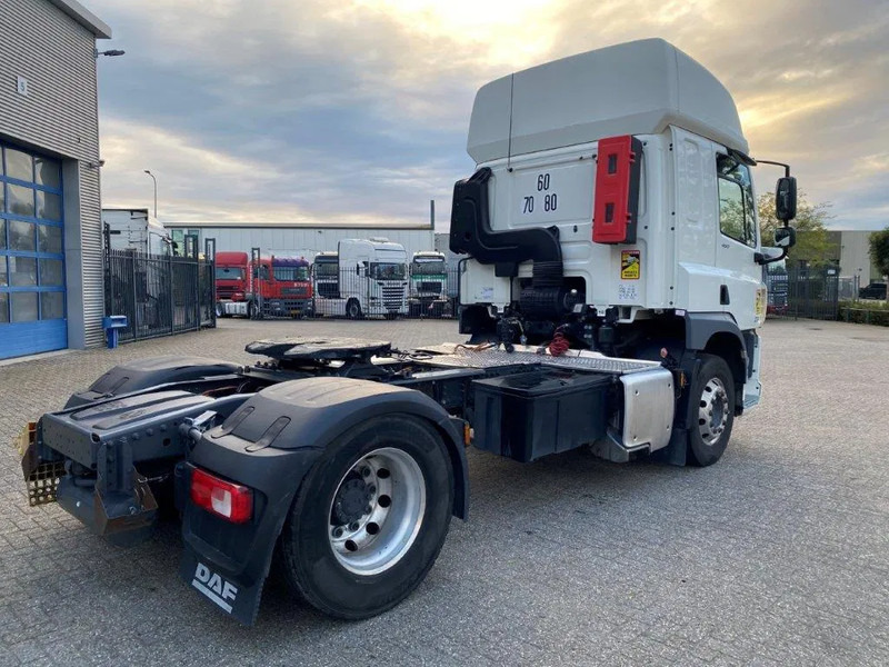DAF CF450 / ADR / INTARDER / LWDS / ONLY:423325 KM / PARKCOOL / AUTOMATIC / EURO-6 / 2018 - Cap tractor: Foto 5 DAF CF450 / ADR / INTARDER / LWDS / ONLY:423325 KM / PARKCOOL / AUTOMATIC / EURO-6 / 2018 - Cap tractor: Foto 5