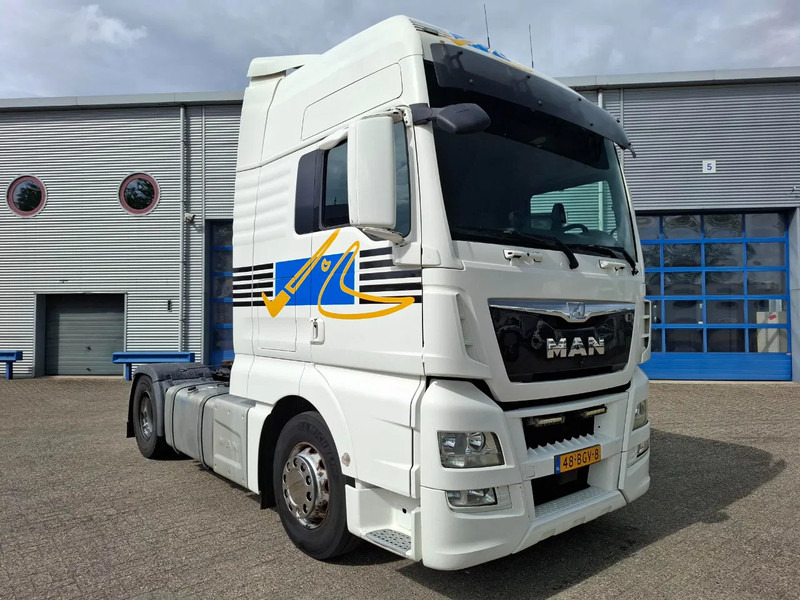MAN TGX 18.440 / NL TRUCK / TUV:20-02-2026 / DOUBLE TANK / NAVI / FRIDGE / MICROWAVE / ACC / LWDS / AUTOMATIC / EURO-6 / 2016 - Cap tractor: Foto 2 MAN TGX 18.440 / NL TRUCK / TUV:20-02-2026 / DOUBLE TANK / NAVI / FRIDGE / MICROWAVE / ACC / LWDS / AUTOMATIC / EURO-6 / 2016 - Cap tractor: Foto 2