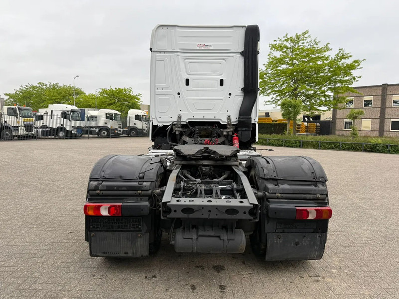 Mercedes-Benz Actros 1945 / HYDRAULICS / LWDS / AIRCO / SMART TACHO / 2XBED / FRIDGE / AUTOMATIC / EURO-6 / 2019 - Cap tractor: Foto 4 Mercedes-Benz Actros 1945 / HYDRAULICS / LWDS / AIRCO / SMART TACHO / 2XBED / FRIDGE / AUTOMATIC / EURO-6 / 2019 - Cap tractor: Foto 4