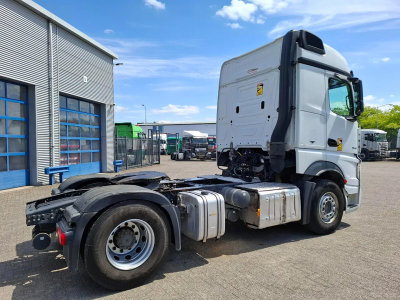 Mercedes-Benz Actros 1945 / HYDRAULICS / LWDS / SMART TACHO / 2XBED / FRIDGE / AUTOMATIC / EURO-6 / 2019 - Cap tractor: Foto 5 Mercedes-Benz Actros 1945 / HYDRAULICS / LWDS / SMART TACHO / 2XBED / FRIDGE / AUTOMATIC / EURO-6 / 2019 - Cap tractor: Foto 5
