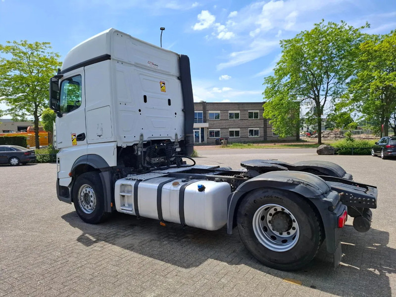 Mercedes-Benz Actros 1945 / HYDRAULICS / LWDS / SMART TACHO / 2XBED / FRIDGE / AUTOMATIC / EURO-6 / 2019 - Cap tractor: Foto 3 Mercedes-Benz Actros 1945 / HYDRAULICS / LWDS / SMART TACHO / 2XBED / FRIDGE / AUTOMATIC / EURO-6 / 2019 - Cap tractor: Foto 3