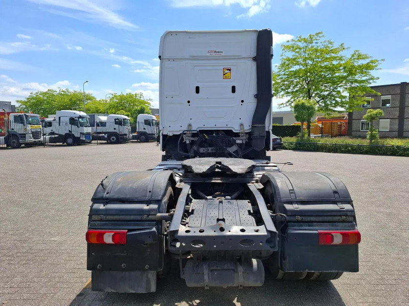 Mercedes-Benz Actros 1945 / HYDRAULICS / LWDS / SMART TACHO / 2XBED / FRIDGE / AUTOMATIC / EURO-6 / 2019 - Cap tractor: Foto 4 Mercedes-Benz Actros 1945 / HYDRAULICS / LWDS / SMART TACHO / 2XBED / FRIDGE / AUTOMATIC / EURO-6 / 2019 - Cap tractor: Foto 4
