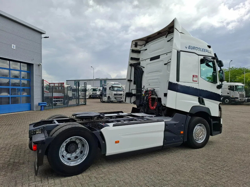 Renault T460 Comfort / CLEAN NL TRUCK / TUV:12-02-2026 / DOUBLE TANK / ACC / LWDS / FRIDGE / 2XBED / AUTOMATIC / EURO-6 / 2019 - Cap tractor: Foto 5 Renault T460 Comfort / CLEAN NL TRUCK / TUV:12-02-2026 / DOUBLE TANK / ACC / LWDS / FRIDGE / 2XBED / AUTOMATIC / EURO-6 / 2019 - Cap tractor: Foto 5