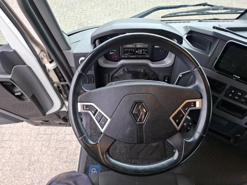 Cap tractor Renault T460 Comfort / CLEAN NL TRUCK / TUV:12-02-2026 / DOUBLE TANK / ACC / LWDS / FRIDGE / 2XBED / AUTOMATIC / EURO-6 / 2019: Foto 12 Cap tractor Renault T460 Comfort / CLEAN NL TRUCK / TUV:12-02-2026 / DOUBLE TANK / ACC / LWDS / FRIDGE / 2XBED / AUTOMATIC / EURO-6 / 2019: Foto 12