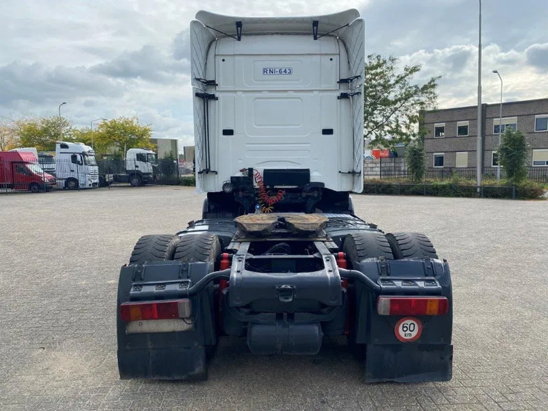 Scania 164-480 / RETARDER / TOPLINE / AUTOMATIC / EURO-3 / 2000 - Cap tractor: Foto 4 Scania 164-480 / RETARDER / TOPLINE / AUTOMATIC / EURO-3 / 2000 - Cap tractor: Foto 4