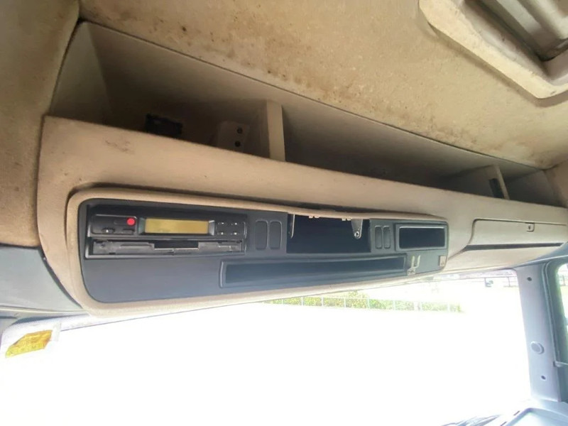 Cap tractor Scania R420 / RETARDER / HYDRAULICS / NO ADBLUE / MANUAL / EURO-3 / 2005: Foto 20 Cap tractor Scania R420 / RETARDER / HYDRAULICS / NO ADBLUE / MANUAL / EURO-3 / 2005: Foto 20