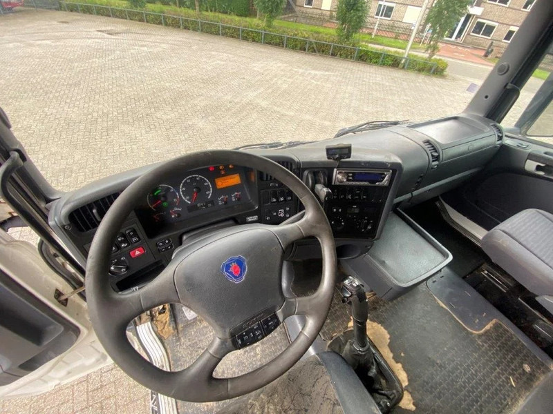Cap tractor Scania R420 / RETARDER / HYDRAULICS / NO ADBLUE / MANUAL / EURO-3 / 2005: Foto 14 Cap tractor Scania R420 / RETARDER / HYDRAULICS / NO ADBLUE / MANUAL / EURO-3 / 2005: Foto 14