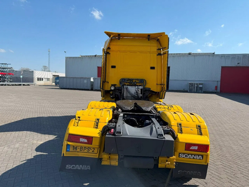 Scania R520 V8 / ENGINE RUNNING / RETARDER / HYDRAULICS / NL TRUCK / LIFT+LENKACHSE / ONLY:717000 KM / EURO-6 /2015 - Cap tractor: Foto 4 Scania R520 V8 / ENGINE RUNNING / RETARDER / HYDRAULICS / NL TRUCK / LIFT+LENKACHSE / ONLY:717000 KM / EURO-6 /2015 - Cap tractor: Foto 4