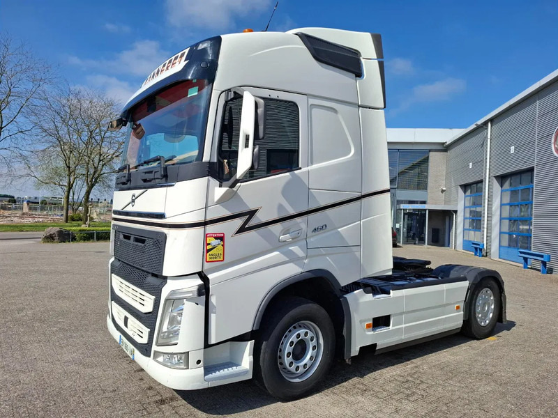 Volvo FH4-460 / VEB+ / DOUBLE TANK / FRIDGE / AUTOMATIC / EURO-6 / 2018 - Cap tractor: Foto 1 Volvo FH4-460 / VEB+ / DOUBLE TANK / FRIDGE / AUTOMATIC / EURO-6 / 2018 - Cap tractor: Foto 1