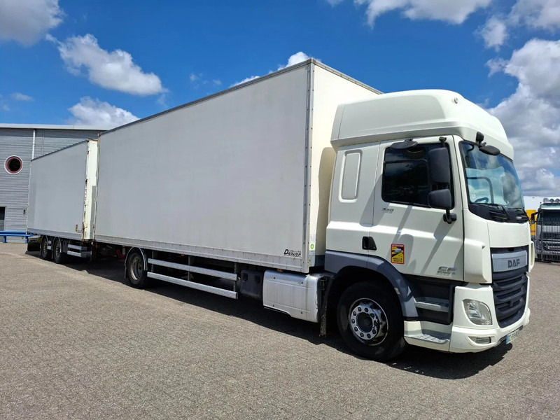 DAF CF 330 / VOLUME COMBI / THROUGH-LOADING SYSTEM / TUV:08-01-2026 / DEB / AIRCO / MANUAL / EURO-6 / 2016 - Camion furgon: Foto 2 DAF CF 330 / VOLUME COMBI / THROUGH-LOADING SYSTEM / TUV:08-01-2026 / DEB / AIRCO / MANUAL / EURO-6 / 2016 - Camion furgon: Foto 2