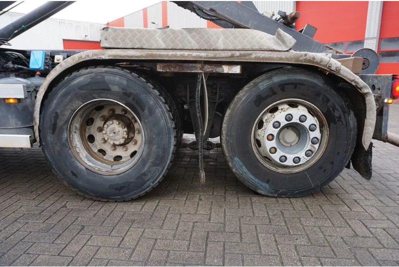 Camion cu cârlig DAF CF410 / ENGINE RUNNING / DEB / ACC / LWDS / HOOK 18TON / LIFT AXLE / ONLY:375782 KM / AIRCO / AUTOMATIC / EURO-6 / 2016: Foto 13