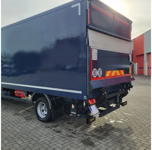 DAF LF 210 / ENGINE RUNNING / ONLY:120371 KM / PLATFORM:1000 KG / LWDS / AIRCO / AUTOMATIC / EURO-6 / 2022 - Camion furgon: Foto 4 DAF LF 210 / ENGINE RUNNING / ONLY:120371 KM / PLATFORM:1000 KG / LWDS / AIRCO / AUTOMATIC / EURO-6 / 2022 - Camion furgon: Foto 4