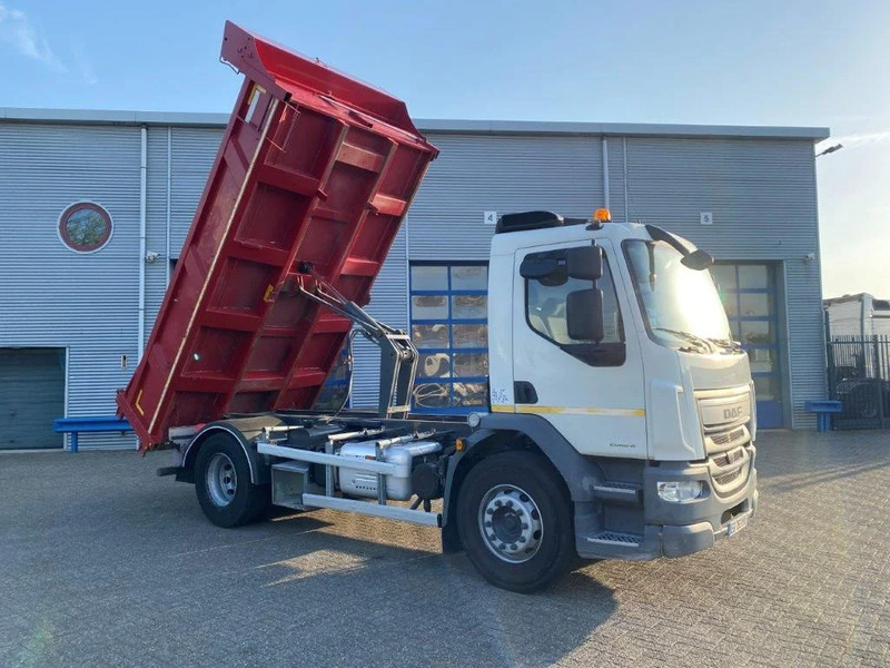 DAF LF310 / MAREL TIPPER / TUV:09-08-2024 / ONLY:145335 KM / MANUAL / EURO-6 / 2016 - Camion basculantă: Foto 5 DAF LF310 / MAREL TIPPER / TUV:09-08-2024 / ONLY:145335 KM / MANUAL / EURO-6 / 2016 - Camion basculantă: Foto 5