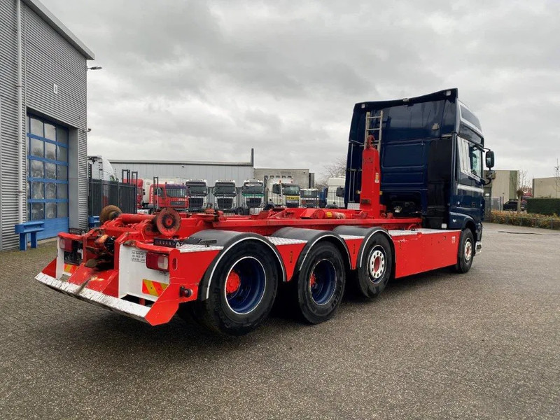 DAF XF106-530 8X2 / AJK HOOKLIFT 25000KG / 9 TON FRONT AXLE / NAVI / ONLY:612482 KM / SSC / AUTOMATIC / EURO-6 / 2019 - Camion cu cârlig: Foto 5 DAF XF106-530 8X2 / AJK HOOKLIFT 25000KG / 9 TON FRONT AXLE / NAVI / ONLY:612482 KM / SSC / AUTOMATIC / EURO-6 / 2019 - Camion cu cârlig: Foto 5