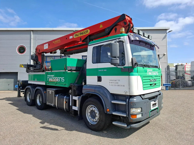 MAN TGA 33.410 / 6X4 / PALFINGER PK4000 1EL ROOFER CRANE / 25M / REMOTE / 2X BIG AXLE / 490677 KM / MANUAL / EURO-3 / 2005 - Camion cu macara: Foto 4 MAN TGA 33.410 / 6X4 / PALFINGER PK4000 1EL ROOFER CRANE / 25M / REMOTE / 2X BIG AXLE / 490677 KM / MANUAL / EURO-3 / 2005 - Camion cu macara: Foto 4