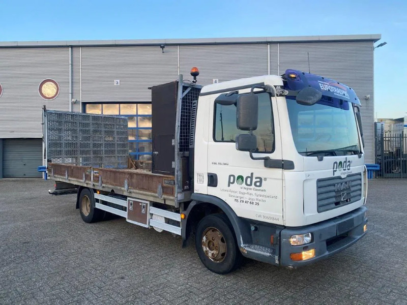 MAN TGL10-180 / HYDRAULISCH PLATFORM / ONLY: 428970 KM / MANUAL / EURO-4 / 2007 - Camion transport auto: Foto 2 MAN TGL10-180 / HYDRAULISCH PLATFORM / ONLY: 428970 KM / MANUAL / EURO-4 / 2007 - Camion transport auto: Foto 2