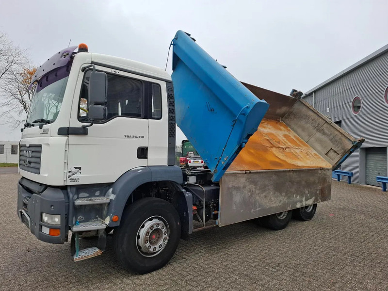 MAN TGS 26.310 / 6X4 / 2XBIG AXLE / 2SIDE TIPPER / ONLY:545423 KM / TUV:06-05-2026 / FULL-STEEL / AIRCO / MANUAL / EURO-4 / 2005 - Camion basculantă: Foto 2 MAN TGS 26.310 / 6X4 / 2XBIG AXLE / 2SIDE TIPPER / ONLY:545423 KM / TUV:06-05-2026 / FULL-STEEL / AIRCO / MANUAL / EURO-4 / 2005 - Camion basculantă: Foto 2