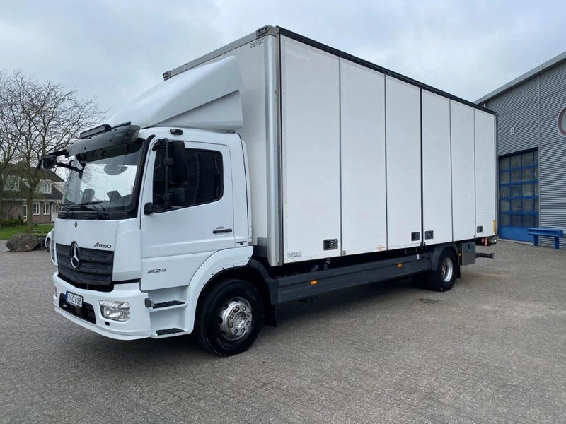 Mercedes-Benz ATEGO 1624 / AUTOMATIC / CLOSED BOX / SIDE DOORS / AIRCO / LWDS / FCW / EURO-6 / 2016 - Camion furgon: Foto 1 Mercedes-Benz ATEGO 1624 / AUTOMATIC / CLOSED BOX / SIDE DOORS / AIRCO / LWDS / FCW / EURO-6 / 2016 - Camion furgon: Foto 1