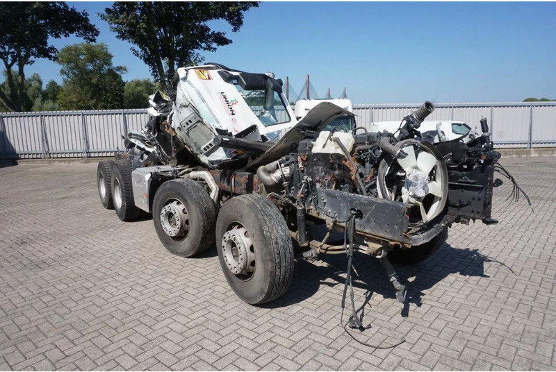 Renault C460 / 8X4 / BIG AXLE / FULL STEEL / 2 X LENKACHSE / EURO-6 / 2022 - Camion şasiu: Foto 2 Renault C460 / 8X4 / BIG AXLE / FULL STEEL / 2 X LENKACHSE / EURO-6 / 2022 - Camion şasiu: Foto 2