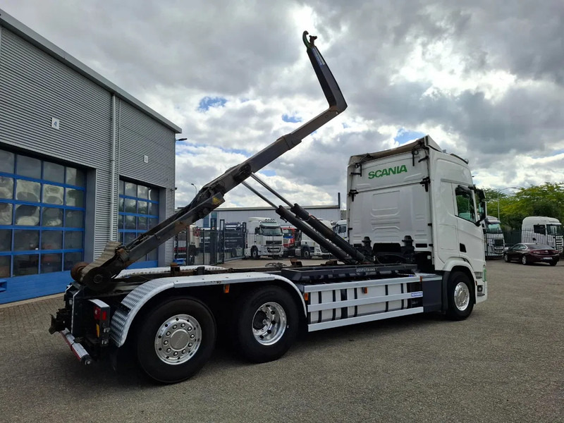 Scania NGS R500 / RETARDER / AJK HOOK 22 TON / LIFT+LENKACHSE / TUV:17-06-2026 / NAVI / LWDS / ALCOA / LEATHER / AUTOMATIC / EURO-6 / 2 - Camion cu cârlig: Foto 5 Scania NGS R500 / RETARDER / AJK HOOK 22 TON / LIFT+LENKACHSE / TUV:17-06-2026 / NAVI / LWDS / ALCOA / LEATHER / AUTOMATIC / EURO-6 / 2 - Camion cu cârlig: Foto 5