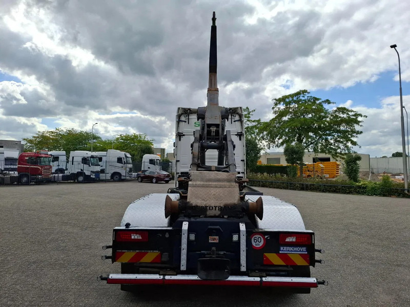 Scania NGS R500 / RETARDER / AJK HOOK 22 TON / LIFT+LENKACHSE / TUV:17-06-2026 / NAVI / LWDS / ALCOA / LEATHER / AUTOMATIC / EURO-6 / 2 - Camion cu cârlig: Foto 4 Scania NGS R500 / RETARDER / AJK HOOK 22 TON / LIFT+LENKACHSE / TUV:17-06-2026 / NAVI / LWDS / ALCOA / LEATHER / AUTOMATIC / EURO-6 / 2 - Camion cu cârlig: Foto 4