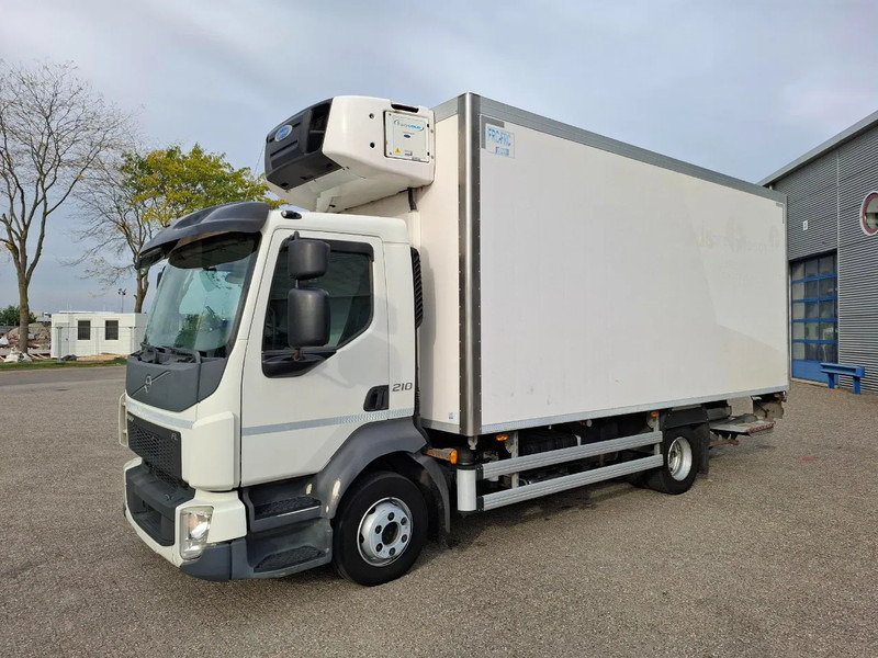Volvo FL210 / ONLY:194894 KM / TUV:03-02-2026 / FRIDGE COMPARTIMENT / PLATFORM 1500 KG / SIDE DOOR / MANUAL / EURO-6 / 2014 - Camion frigider: Foto 1 Volvo FL210 / ONLY:194894 KM / TUV:03-02-2026 / FRIDGE COMPARTIMENT / PLATFORM 1500 KG / SIDE DOOR / MANUAL / EURO-6 / 2014 - Camion frigider: Foto 1