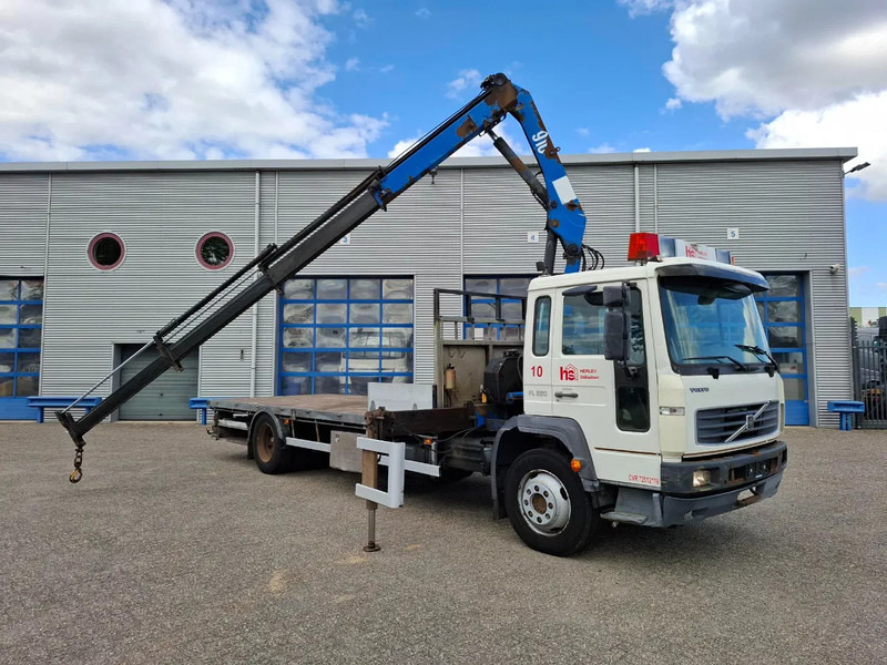 Volvo FL6-220 / HMF 910 / REMOTE / ONLY:493620 KM / AIRCO / FULL-AIR / MANUAL / EURO-3 / 2003 - Camion cu macara: Foto 2 Volvo FL6-220 / HMF 910 / REMOTE / ONLY:493620 KM / AIRCO / FULL-AIR / MANUAL / EURO-3 / 2003 - Camion cu macara: Foto 2