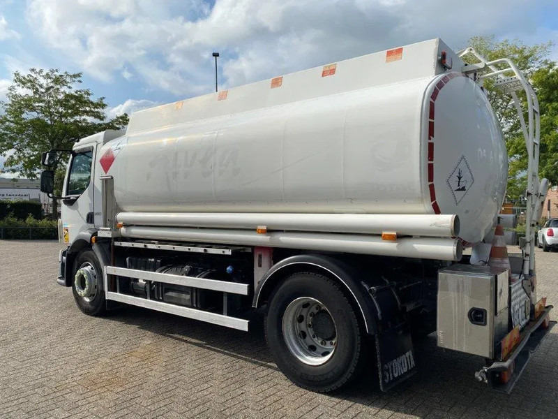 Volvo FL7-290 / 5 COMPARTIMENTS / 13000 LITER TOTAL / PUMP / ONLY:288120 KM / AUTOMATIC / EURO-5 / 2009 - Camion cisternă: Foto 3 Volvo FL7-290 / 5 COMPARTIMENTS / 13000 LITER TOTAL / PUMP / ONLY:288120 KM / AUTOMATIC / EURO-5 / 2009 - Camion cisternă: Foto 3