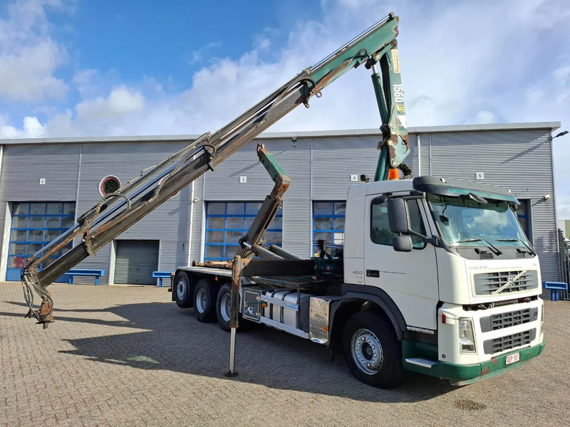Volvo FM13-400 / 8X4 / AJK HOOK 25TON / CRANE HMF 1560 K3 / ROTATOR / LIFT+LENKACHSE / AIRCO / MANUAL / EURO-4 / 2007 - Camion cu macara: Foto 2 Volvo FM13-400 / 8X4 / AJK HOOK 25TON / CRANE HMF 1560 K3 / ROTATOR / LIFT+LENKACHSE / AIRCO / MANUAL / EURO-4 / 2007 - Camion cu macara: Foto 2
