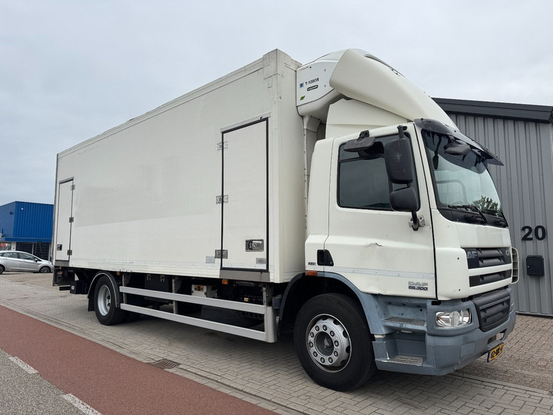 DAF CF65-300 Thermo-King (- 25 C ) 'D Hollandia Taillift/LBW - Camion frigider: Foto 1 DAF CF65-300 Thermo-King (- 25 C ) 'D Hollandia Taillift/LBW - Camion frigider: Foto 1