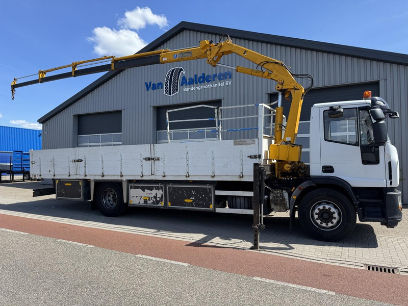 Iveco Eurocargo 190EL30 MKG 125 S4 Crane/Grua/Kran/Gru - Camion cu macara: Foto 2 Iveco Eurocargo 190EL30 MKG 125 S4 Crane/Grua/Kran/Gru - Camion cu macara: Foto 2