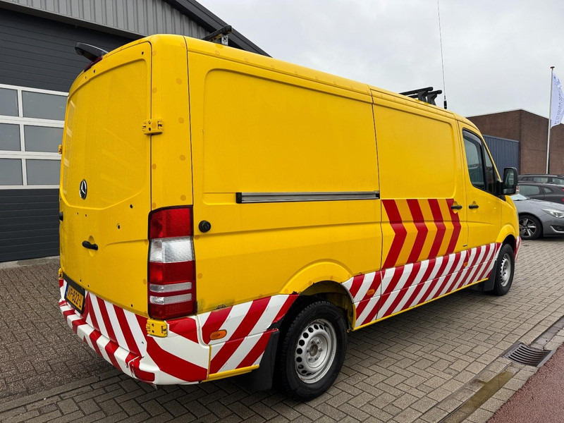 Mercedes-Benz 319 L2/H1 BF3 Begleit-/Convooi-/Begleiding-/Camper - Dubă: Foto 3 Mercedes-Benz 319 L2/H1 BF3 Begleit-/Convooi-/Begleiding-/Camper - Dubă: Foto 3