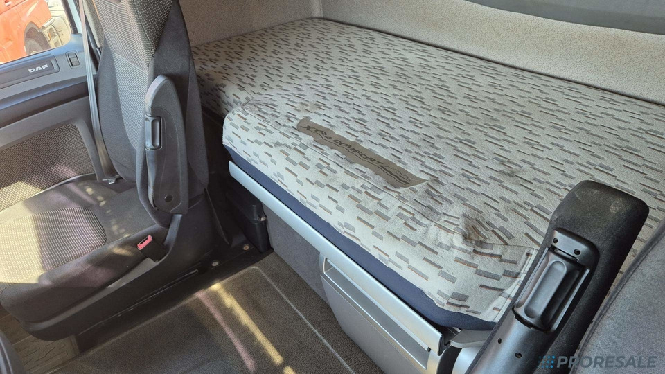 DAF XF 460 FT SSC EURO 6 - Cap tractor: Foto 5 DAF XF 460 FT SSC EURO 6 - Cap tractor: Foto 5