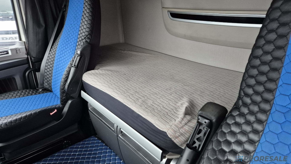 DAF XF 480 FT LOW DECK SSC EURO 6 - Cap tractor: Foto 5 DAF XF 480 FT LOW DECK SSC EURO 6 - Cap tractor: Foto 5