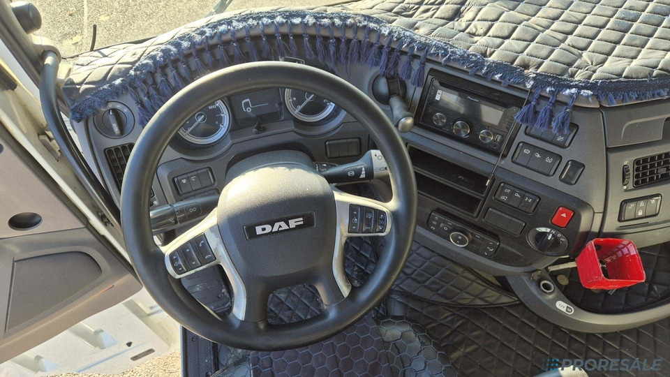 DAF XF 480 FT LOW DECK SSC EURO 6 - Cap tractor: Foto 4 DAF XF 480 FT LOW DECK SSC EURO 6 - Cap tractor: Foto 4