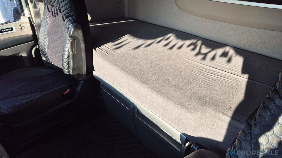 DAF XF 480 FT LOW DECK SSC EURO 6 - Cap tractor: Foto 5 DAF XF 480 FT LOW DECK SSC EURO 6 - Cap tractor: Foto 5