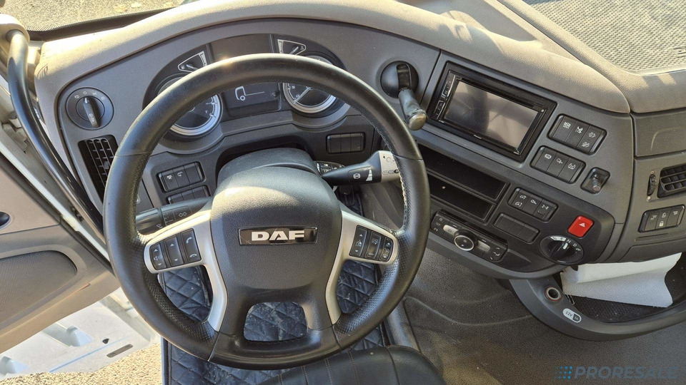 DAF XF 480 FT LOW DECK SSC EURO 6 - Cap tractor: Foto 4 DAF XF 480 FT LOW DECK SSC EURO 6 - Cap tractor: Foto 4