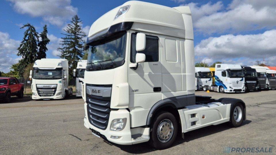 DAF XF 530 FT SSC EURO 6 + HYDRAULIKA - Cap tractor: Foto 2 DAF XF 530 FT SSC EURO 6 + HYDRAULIKA - Cap tractor: Foto 2