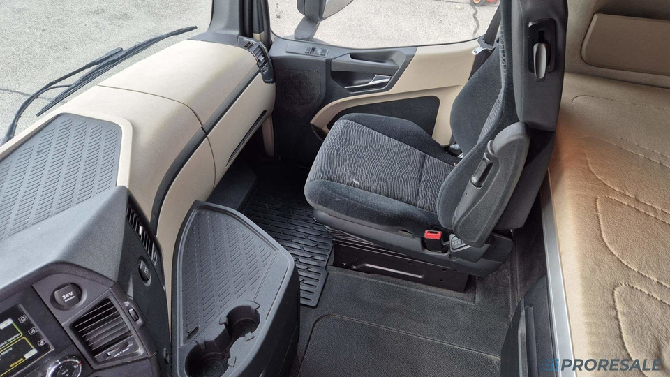 Cap tractor MERCEDES-BENZ ACTROS 1845 LS BIG SPACE EURO 6: Foto 6