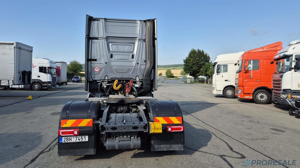 MERCEDES-BENZ ACTROS 1845 LS GIGA SPACE EURO 6 - Cap tractor: Foto 3 MERCEDES-BENZ ACTROS 1845 LS GIGA SPACE EURO 6 - Cap tractor: Foto 3
