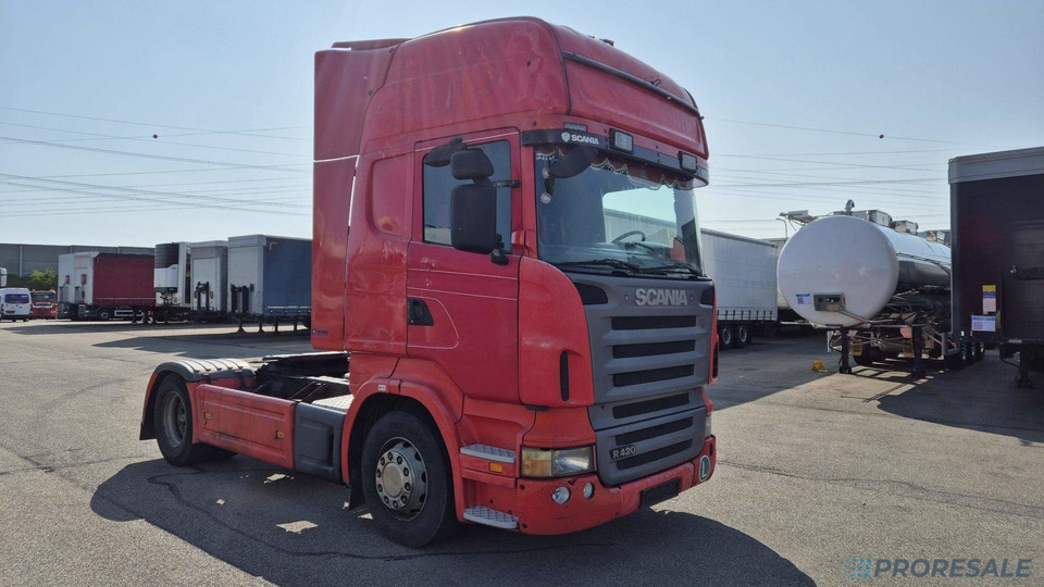 SCANIA R420 LA4X2 MNA TOP LINE EURO 3 - Cap tractor: Foto 1 SCANIA R420 LA4X2 MNA TOP LINE EURO 3 - Cap tractor: Foto 1