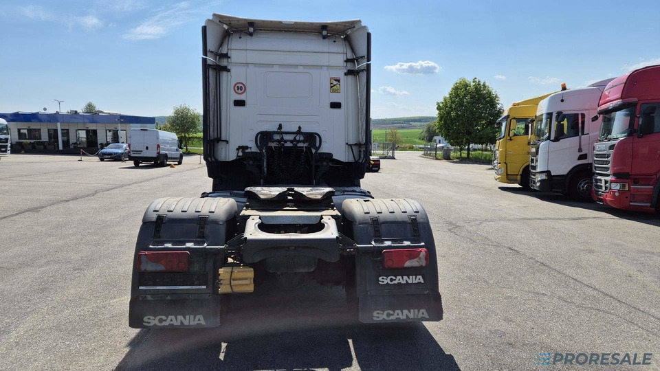 SCANIA R450 N320 HIGH LINE EURO 6 - Cap tractor: Foto 3 SCANIA R450 N320 HIGH LINE EURO 6 - Cap tractor: Foto 3