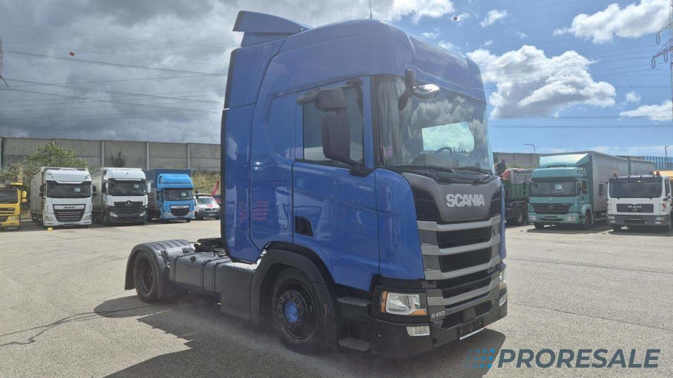 SCANIA R450 N323 LOW DECK EURO 6 - Cap tractor: Foto 1 SCANIA R450 N323 LOW DECK EURO 6 - Cap tractor: Foto 1